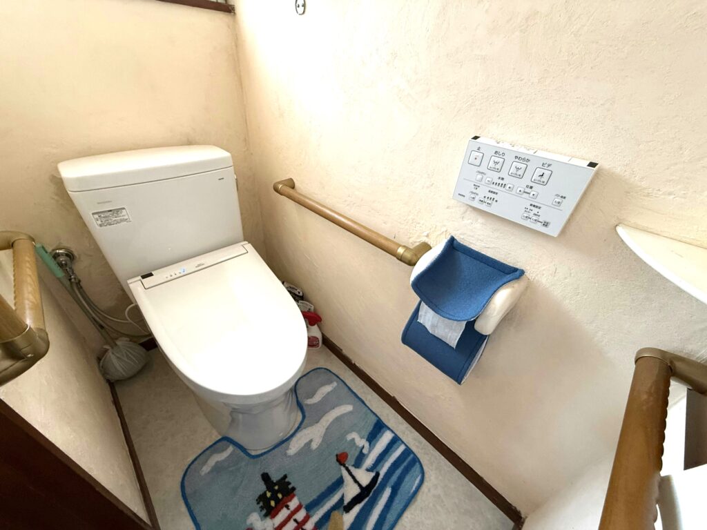 松戸市栄町●戸建●トイレ交換工事 TOTOピュアレストQR